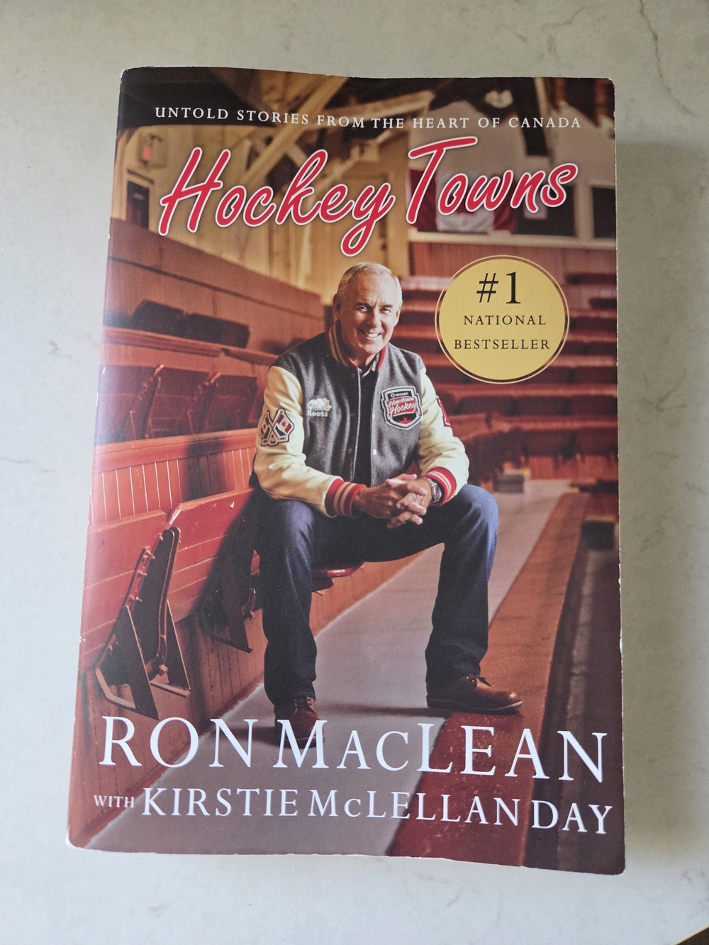 Hockey Towns by Ron MacLean - Paperback Book in Red & Cream Cover
